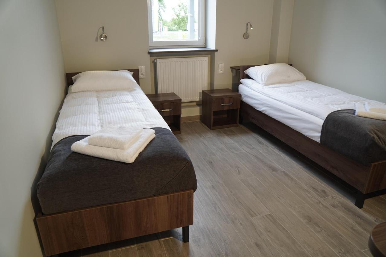 Smartmotel プウトゥスク エクステリア 写真